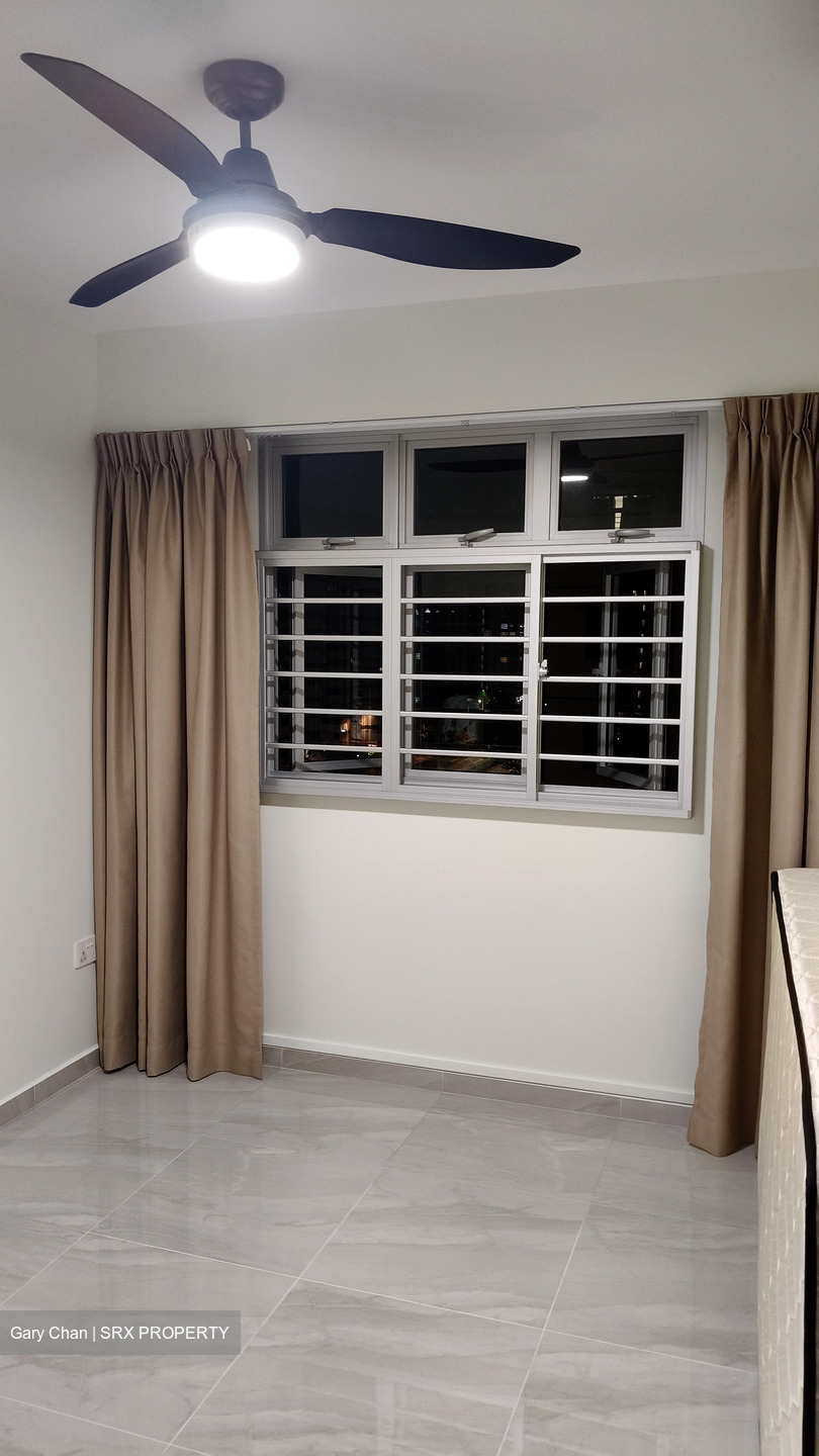 Blk 130B Eastcrown @ Canberra (Sembawang), HDB 4 Rooms #480628081
